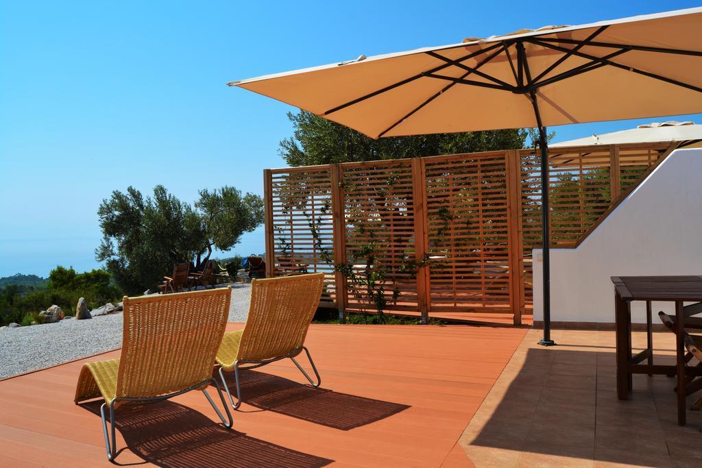 The Infinity 180 Luxury Suites Milia Екстериор снимка
