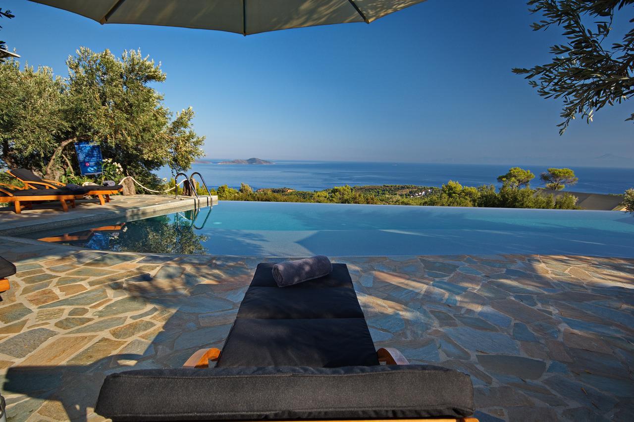 The Infinity 180 Luxury Suites Milia Екстериор снимка
